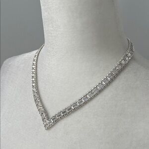 Vintage 1980’s Sterling Silver V Shaped Chain Statement Necklace